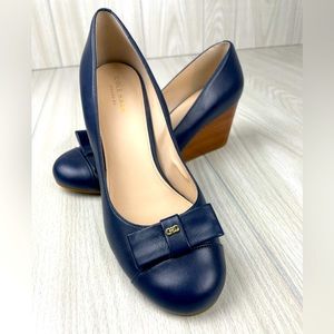 Navy Cole Haan Navy Bow With Gold Accents Wedge Heels Size 8